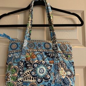 Vera Bradley Blue Print Shoulder Handbag & ID Case